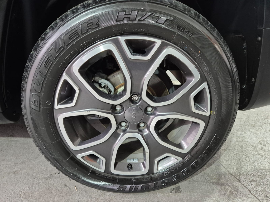 Jeep Renegade Preto