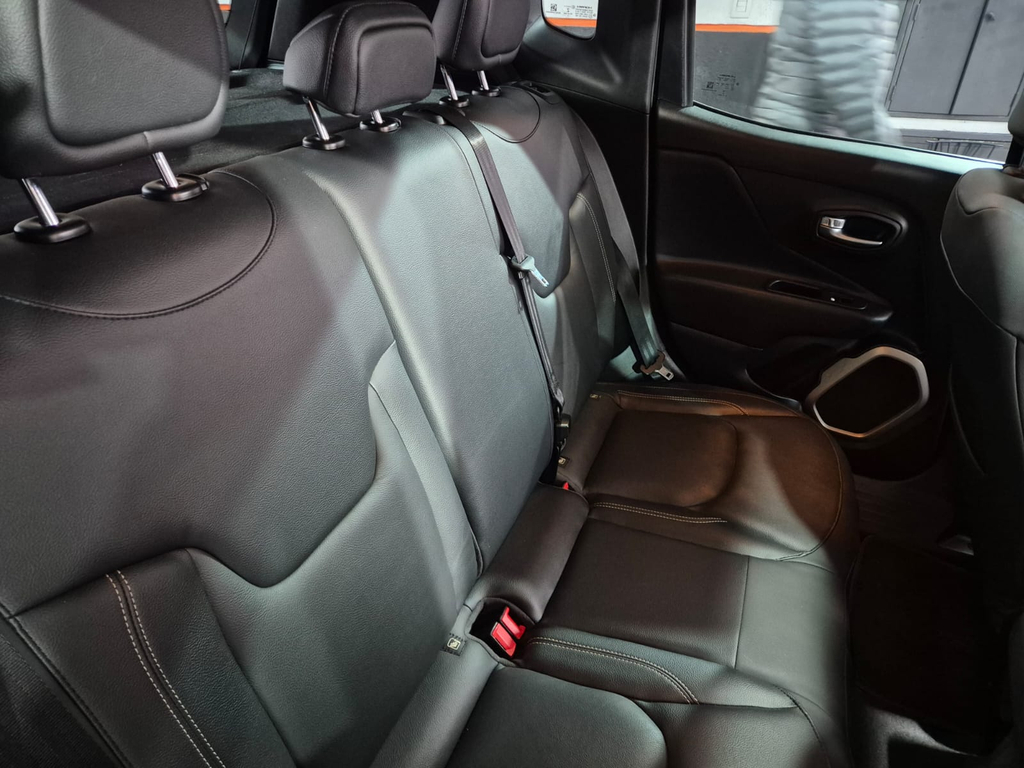 Jeep Renegade Preto