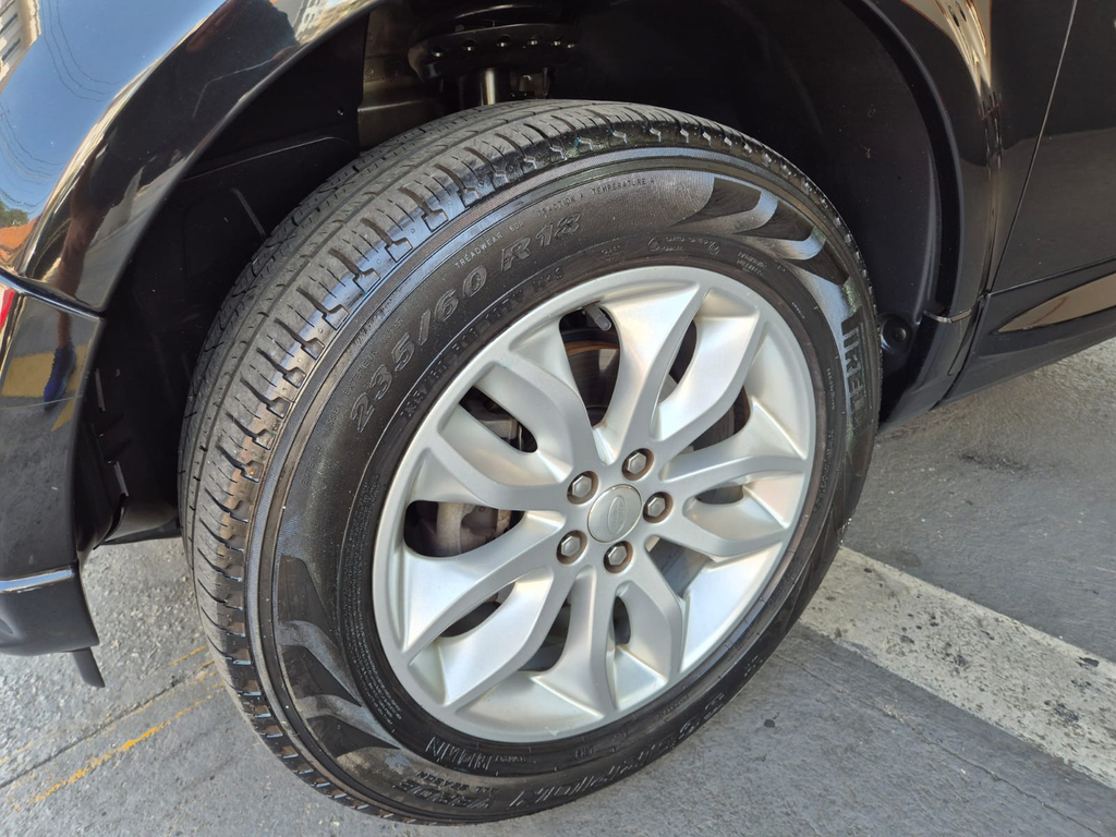 Land Rover Freelander 2 Preto