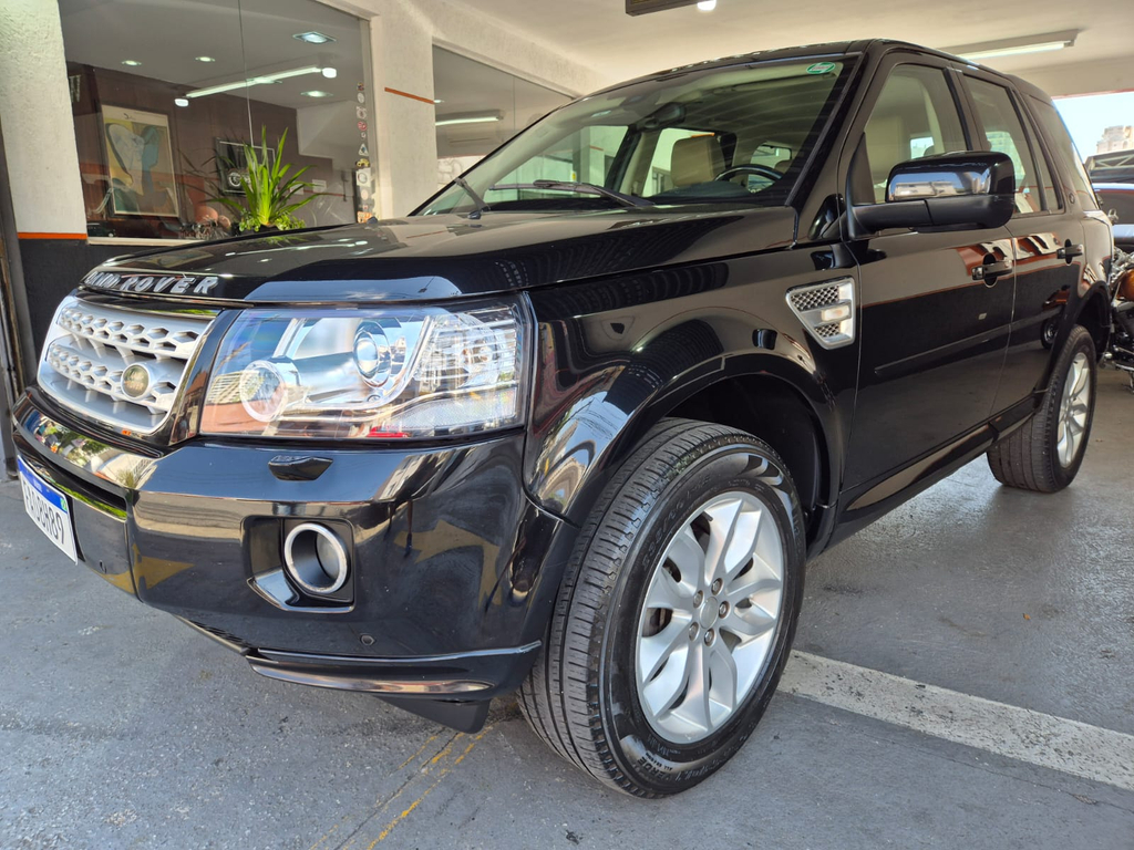 Land Rover Freelander 2 Preto