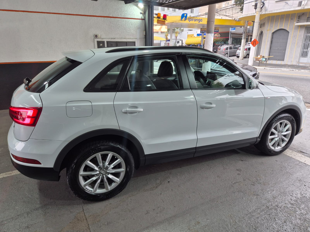 Audi Q3 Branco