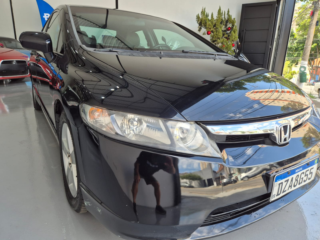 Honda Civic Preto