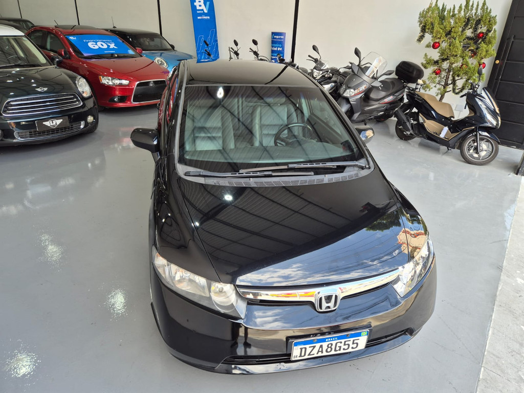Honda Civic Preto