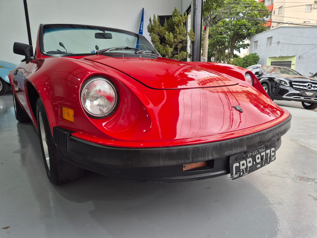 Volkswagen PUMA Vermelho