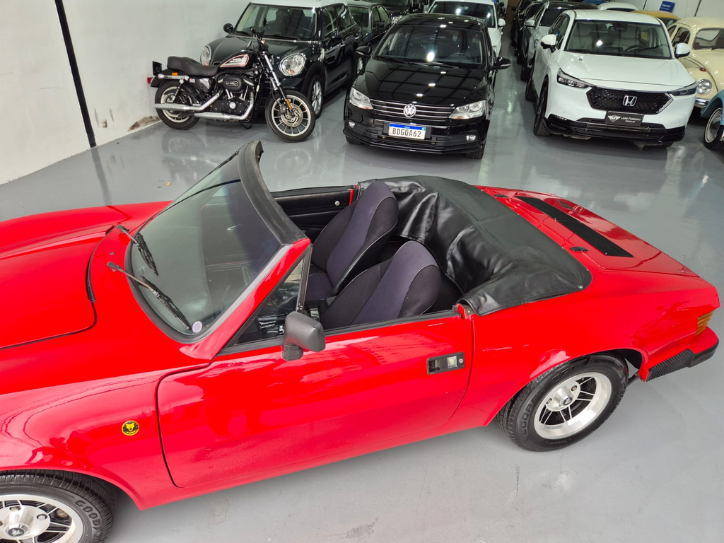 Volkswagen PUMA Vermelho