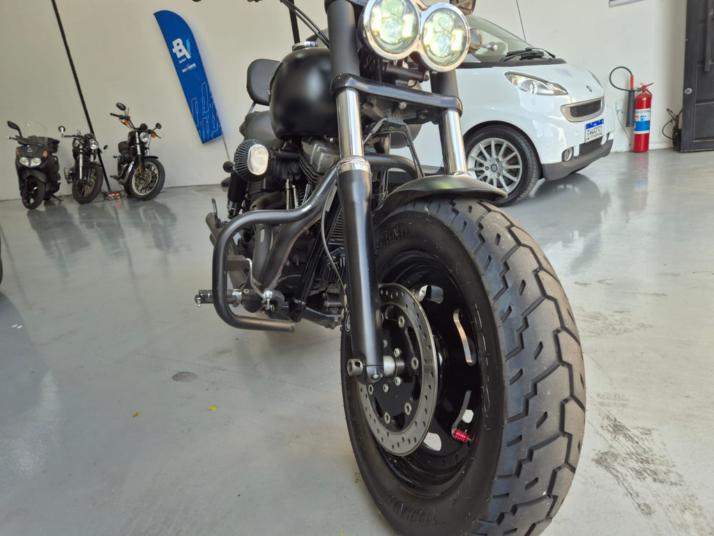 Harley-Davidson FAT Preto