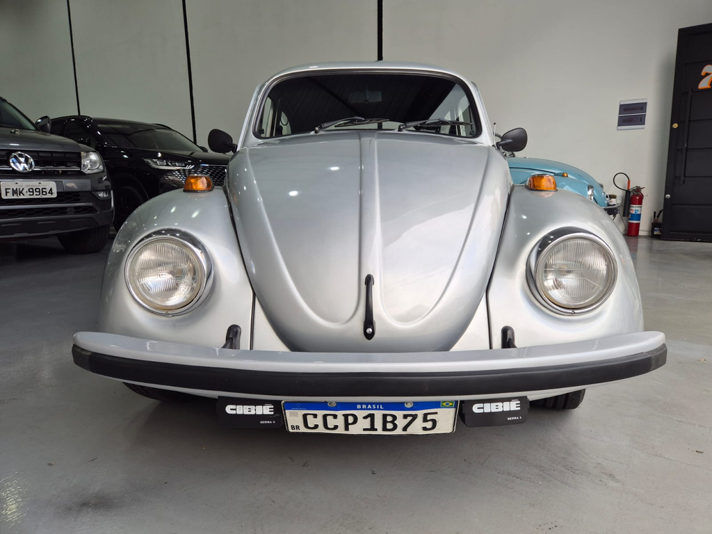 Volkswagen Fusca Cinza