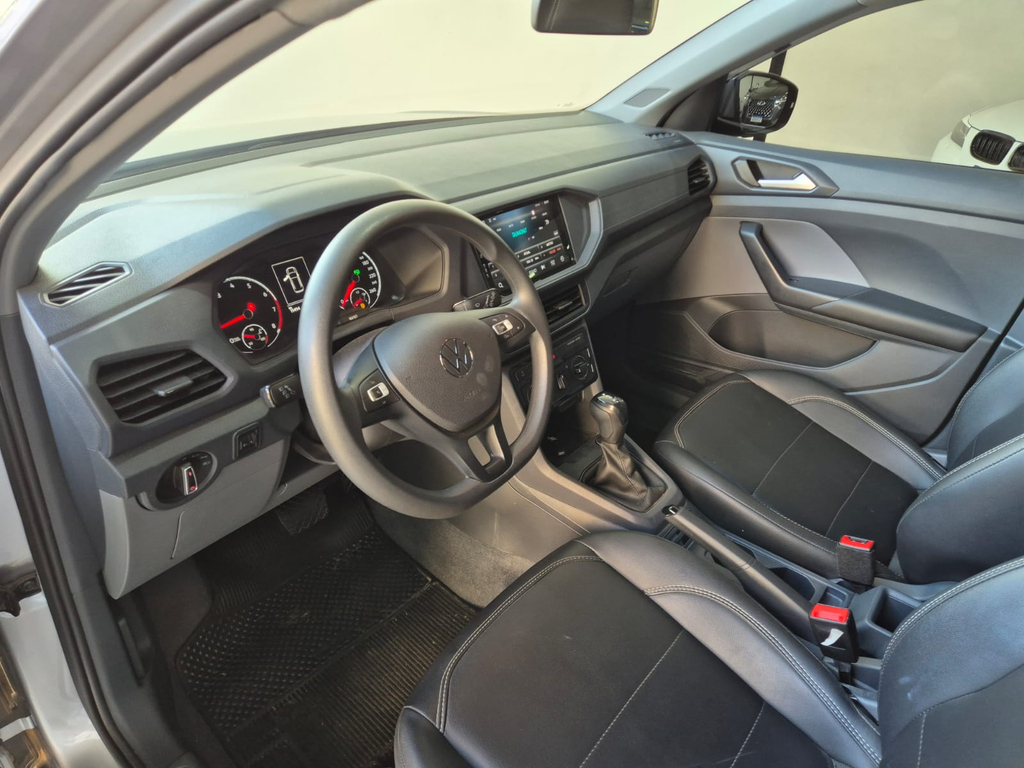 Volkswagen T-Cross Prata