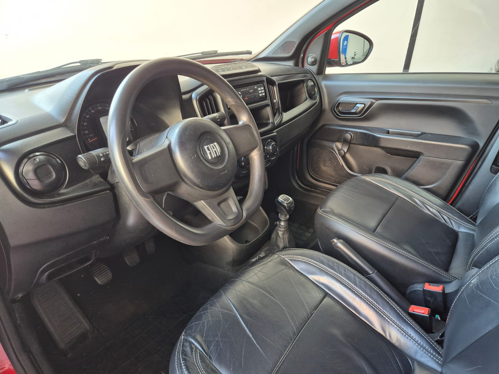 Fiat Strada Vermelho