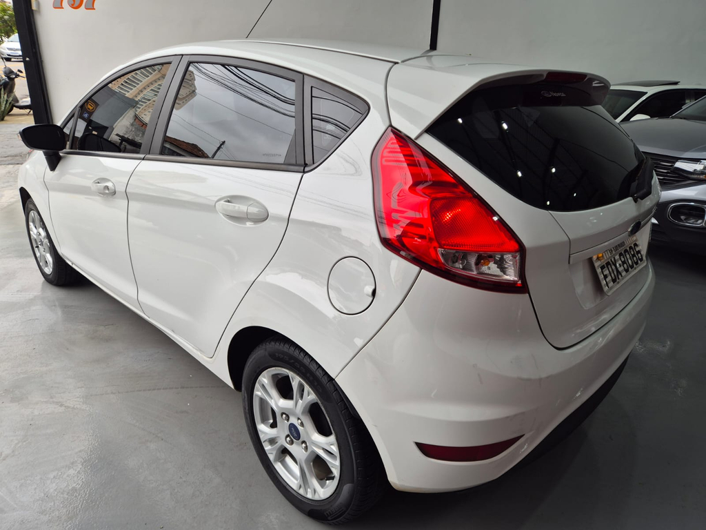 Ford New Fiesta Hatch Branco
