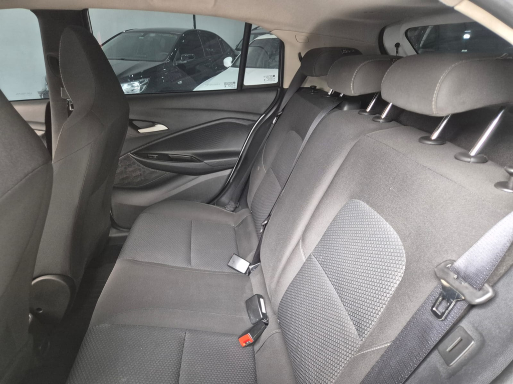 Chevrolet Onix Branco