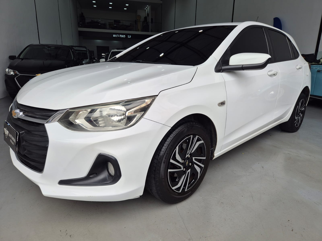 Chevrolet Onix Branco
