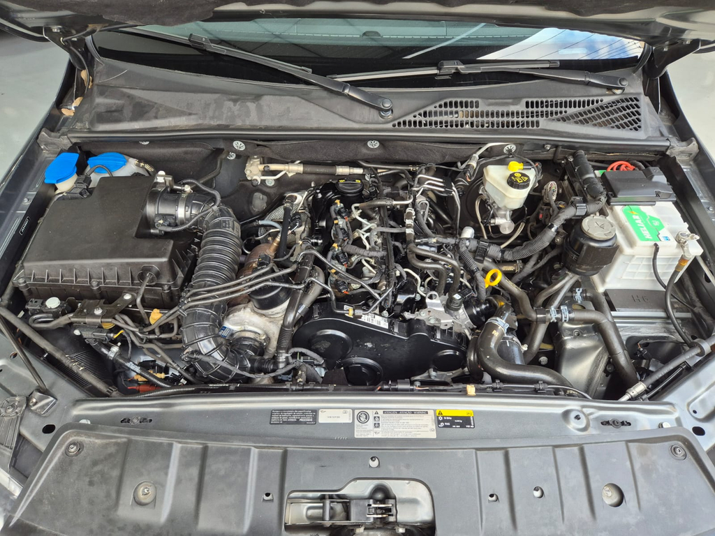 Volkswagen Amarok Cinza