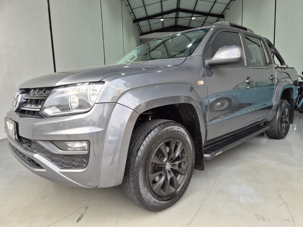 Volkswagen Amarok Cinza