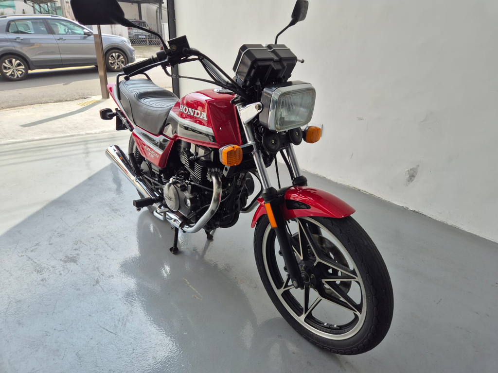 Honda CB 450 Vermelho
