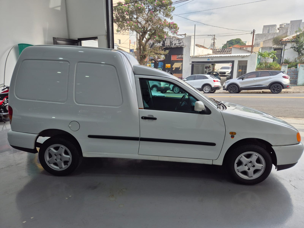 Volkswagen Van Branco
