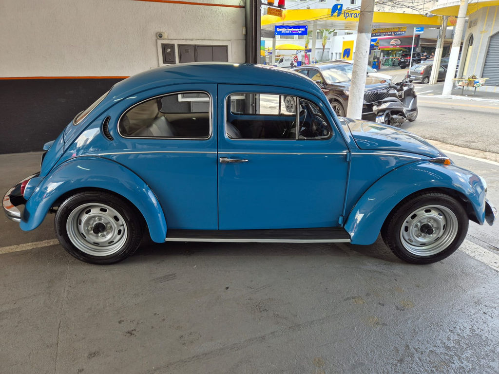 Volkswagen Fusca Azul