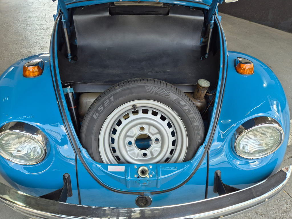 Volkswagen Fusca Azul