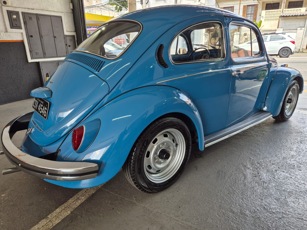 Volkswagen Fusca Azul