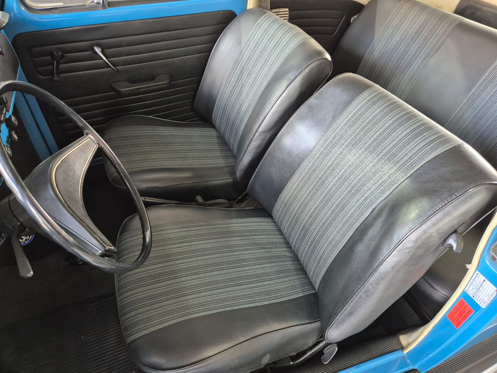 Volkswagen Fusca Azul