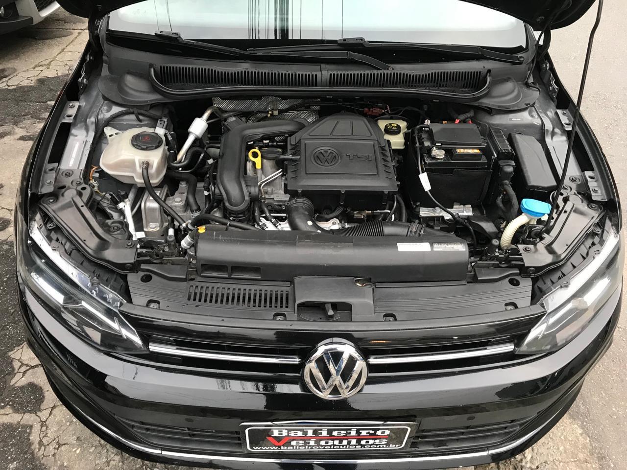 Volkswagen Virtus Preto