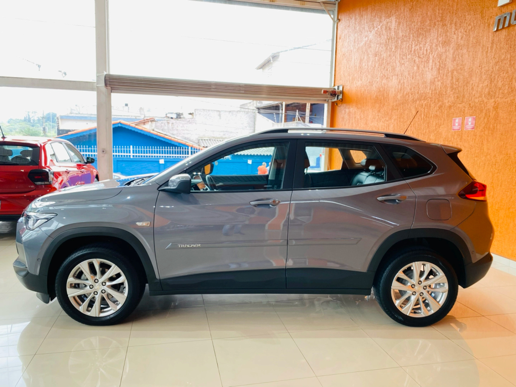 Chevrolet Tracker Cinza