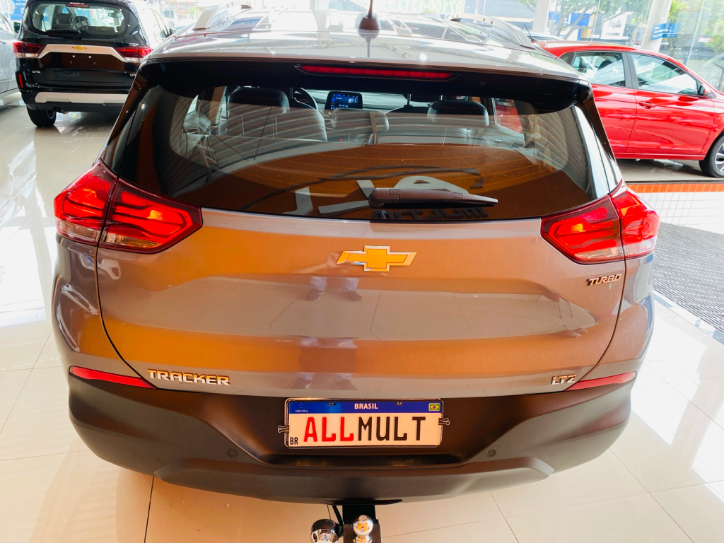 Chevrolet Tracker Cinza