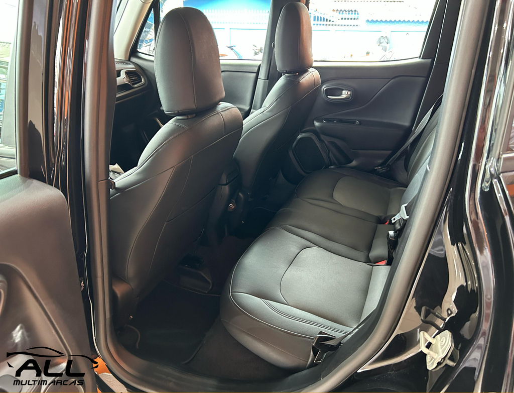 Jeep Renegade Preto