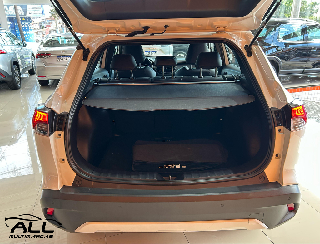 Toyota Corolla Cross Branco