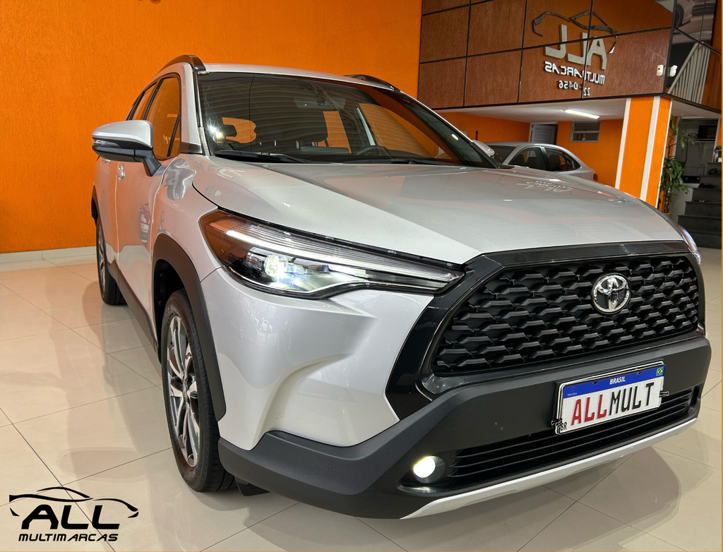 Toyota Corolla Cross Prata
