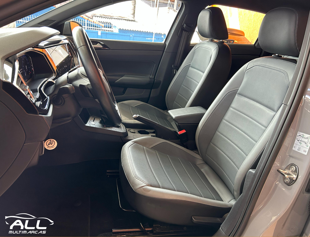 Volkswagen Nivus Cinza