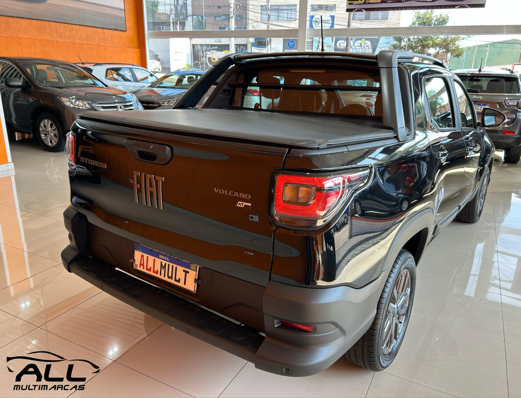 Fiat Strada Preto