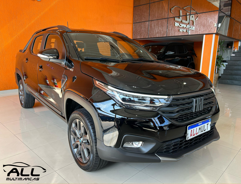 Fiat Strada Preto