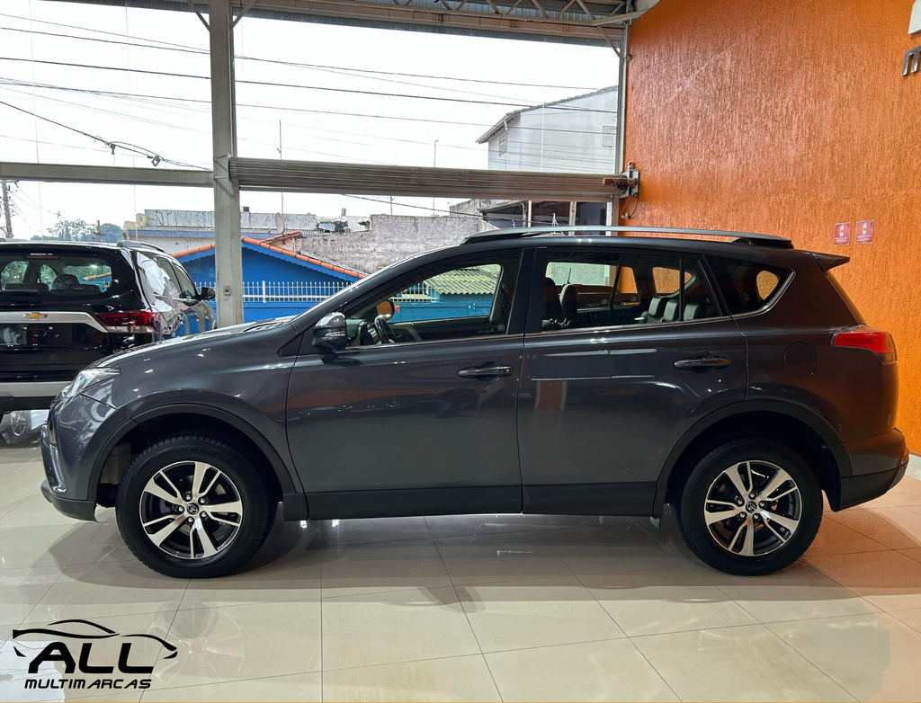 Toyota RAV4 Cinza