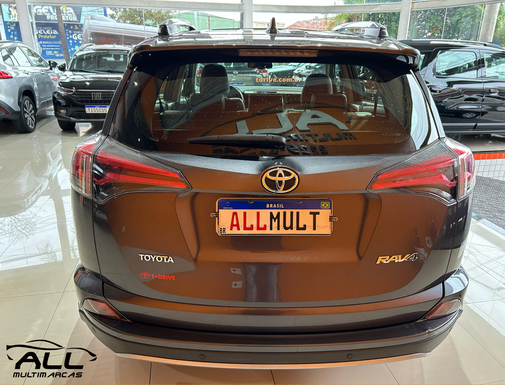 Toyota RAV4 Cinza
