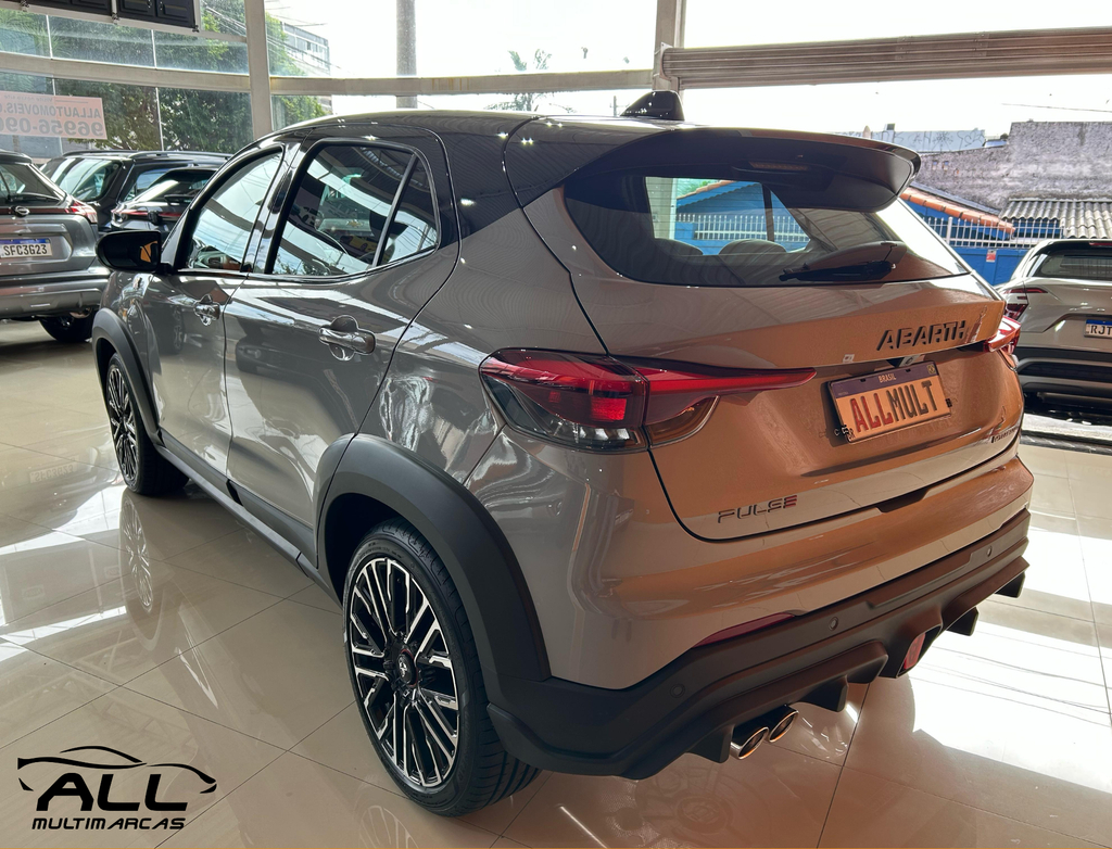 Fiat PULSE Cinza