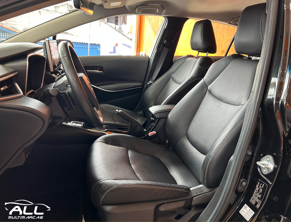 Toyota Corolla Preto