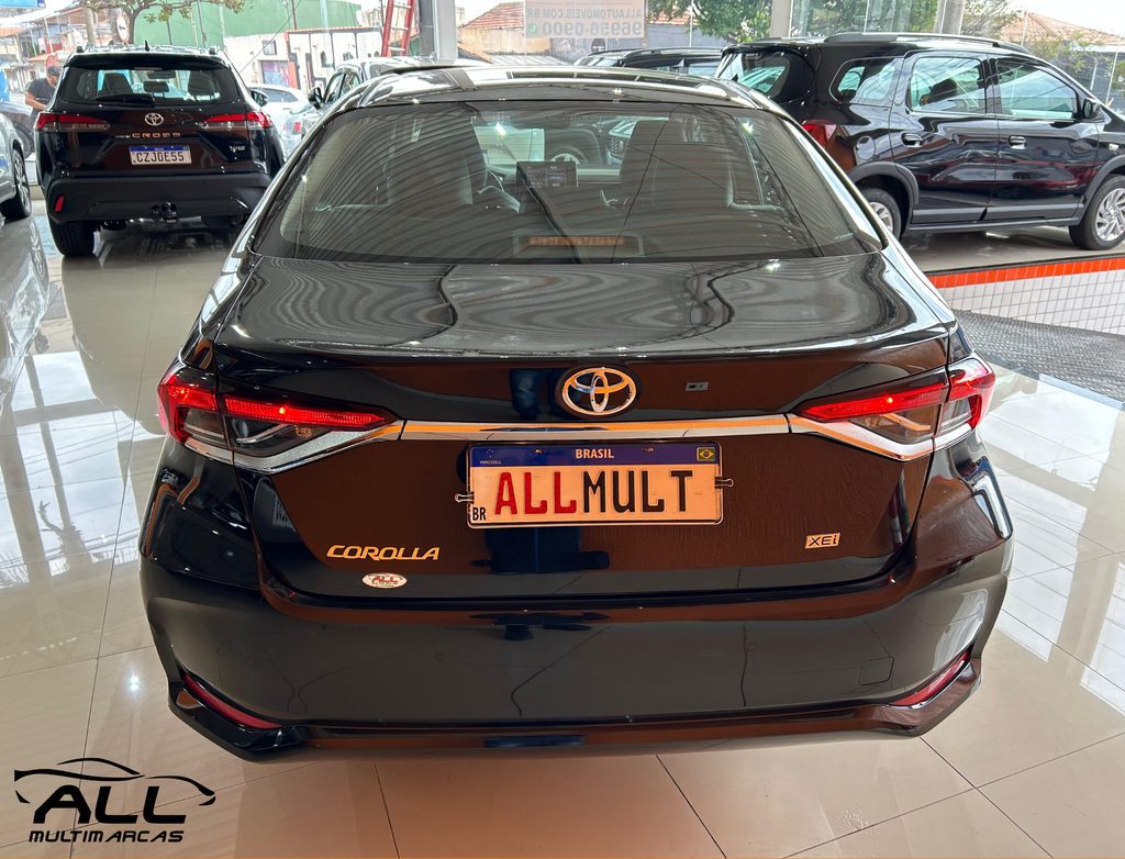 Toyota Corolla Preto