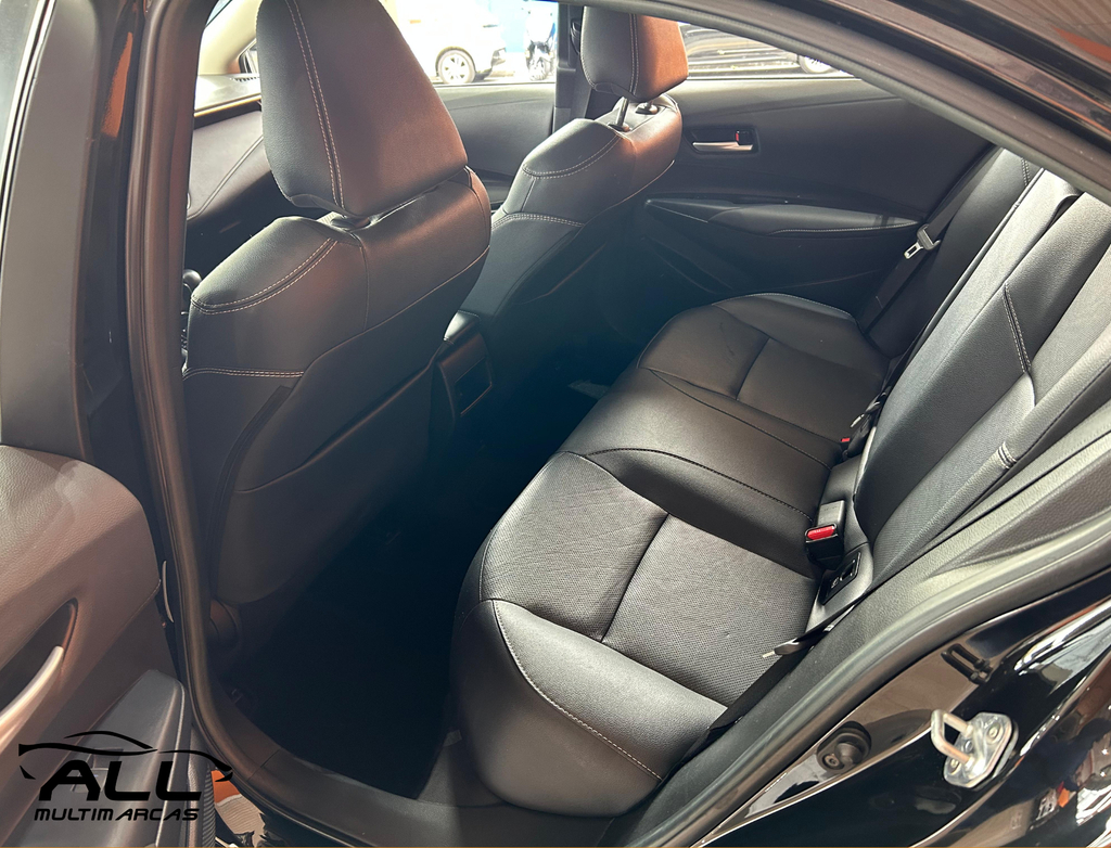 Toyota Corolla Preto