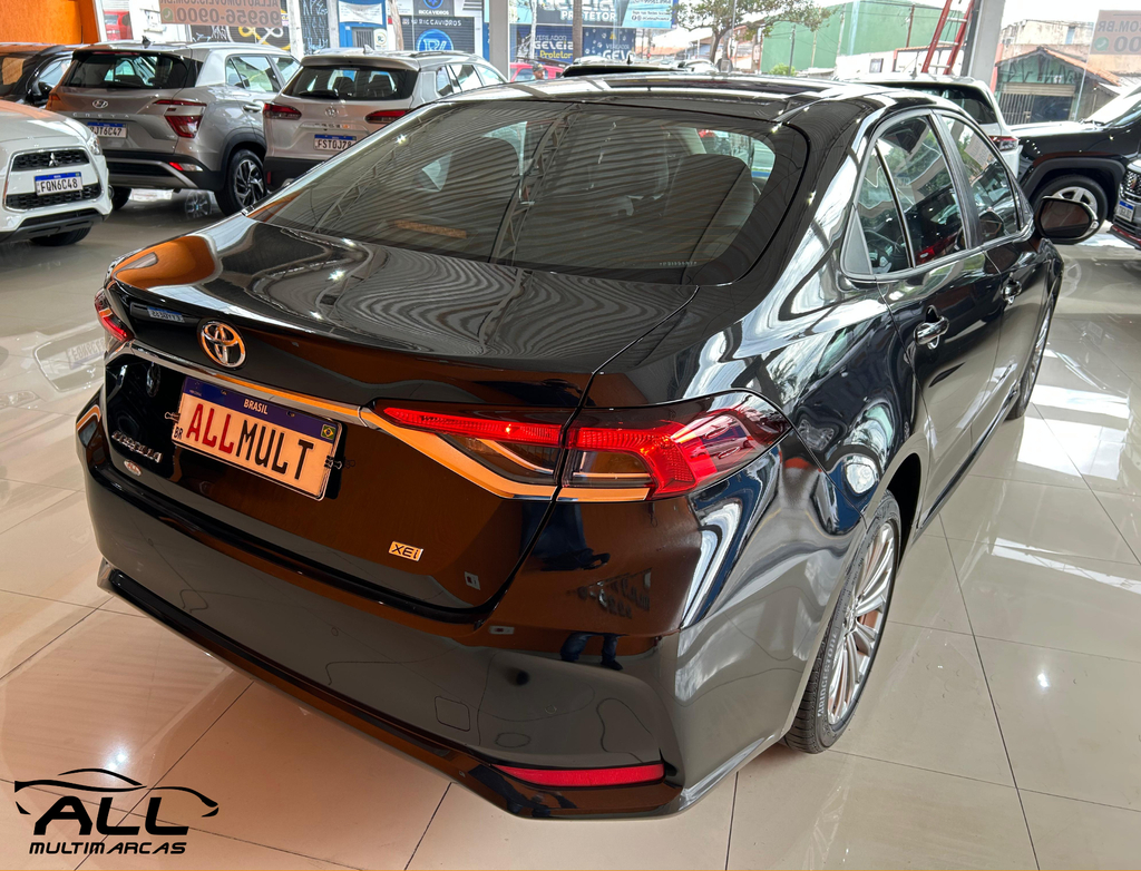 Toyota Corolla Preto