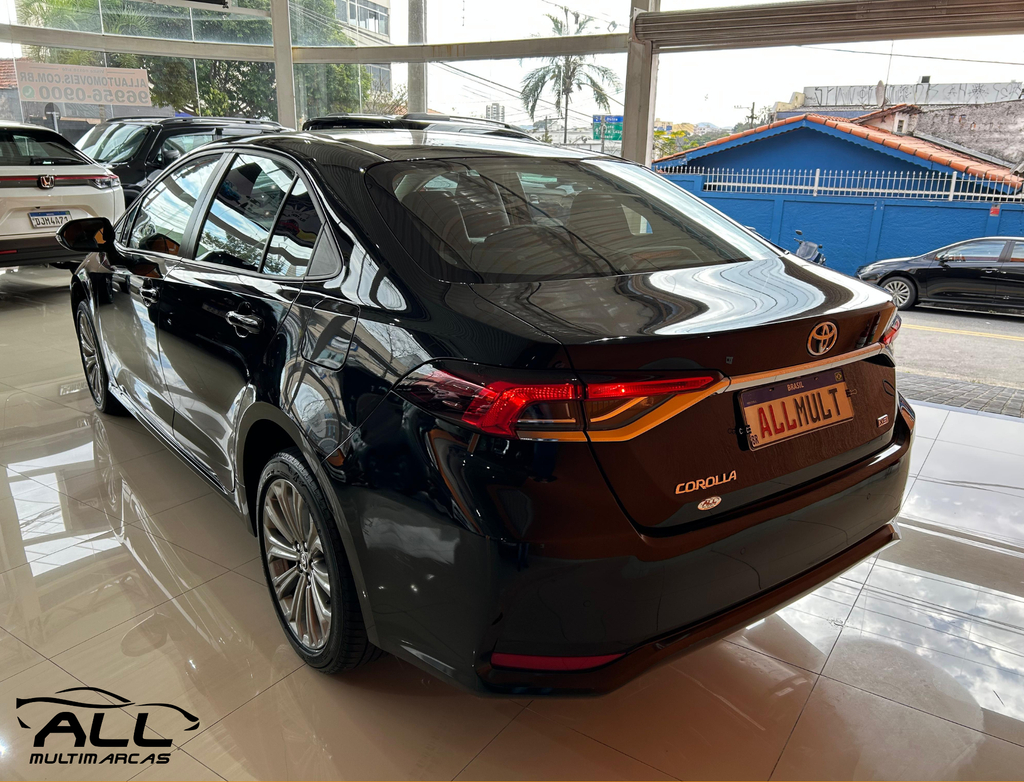 Toyota Corolla Preto