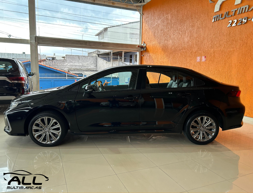Toyota Corolla Preto