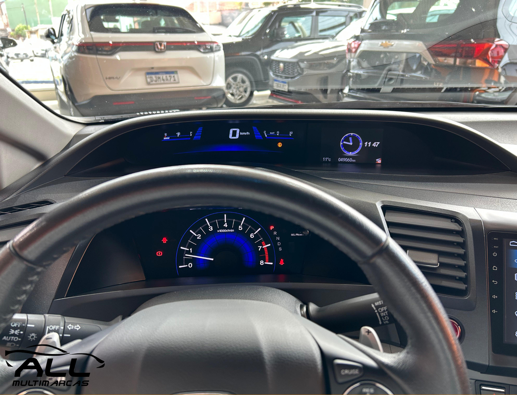 Honda Civic Preto