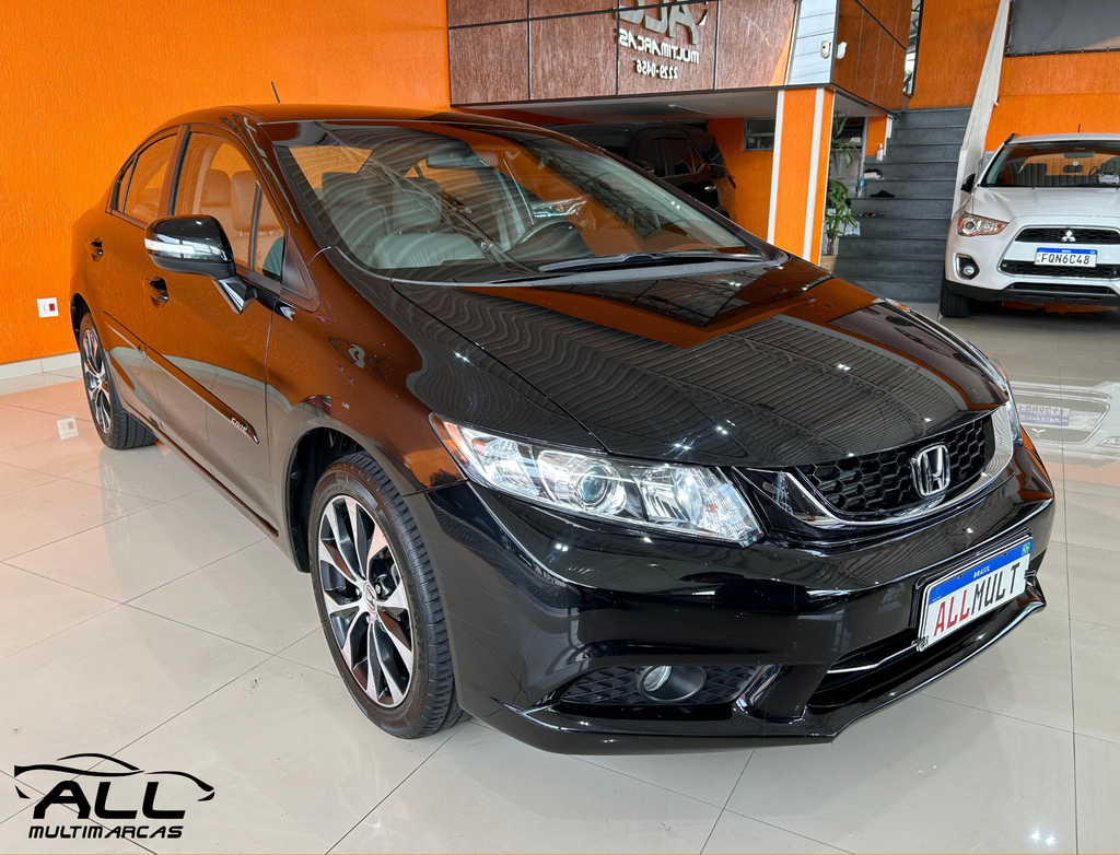Honda Civic Preto