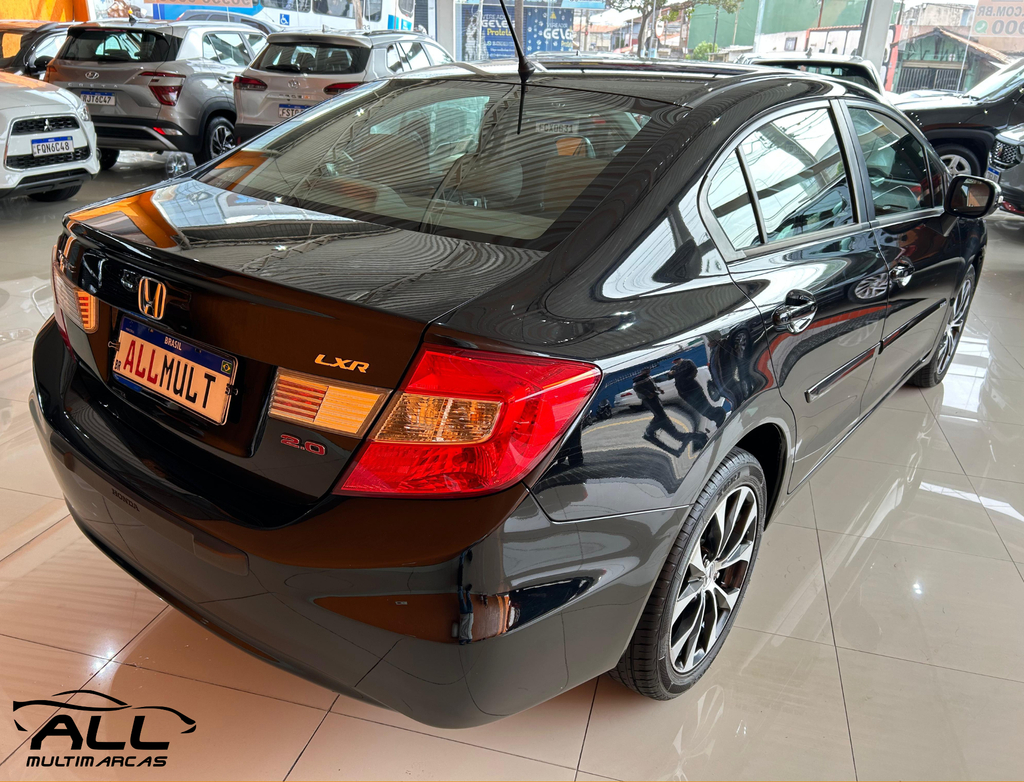 Honda Civic Preto