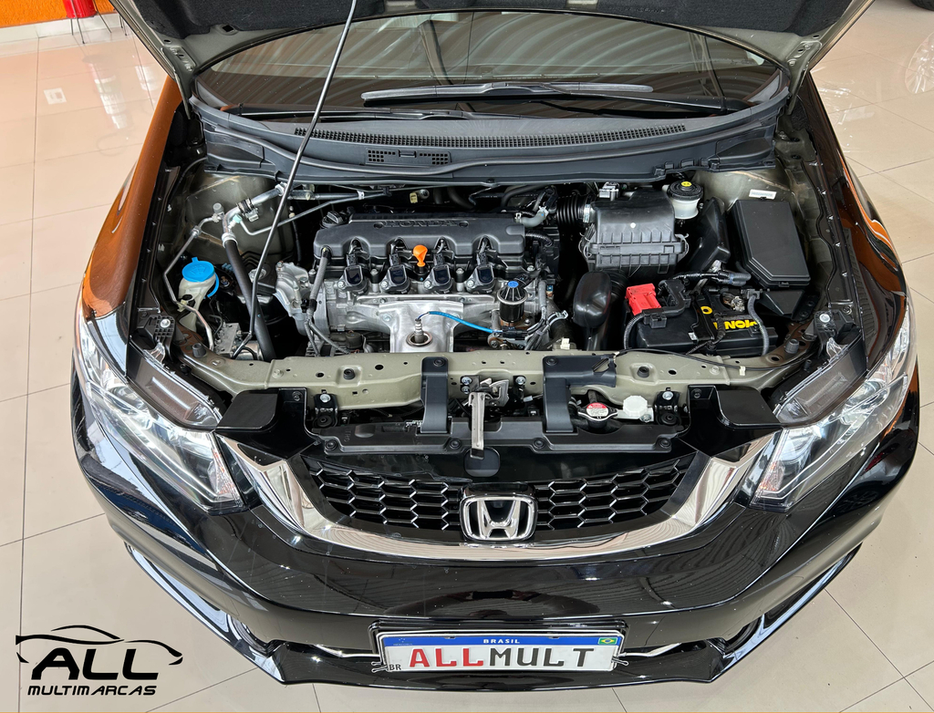 Honda Civic Preto