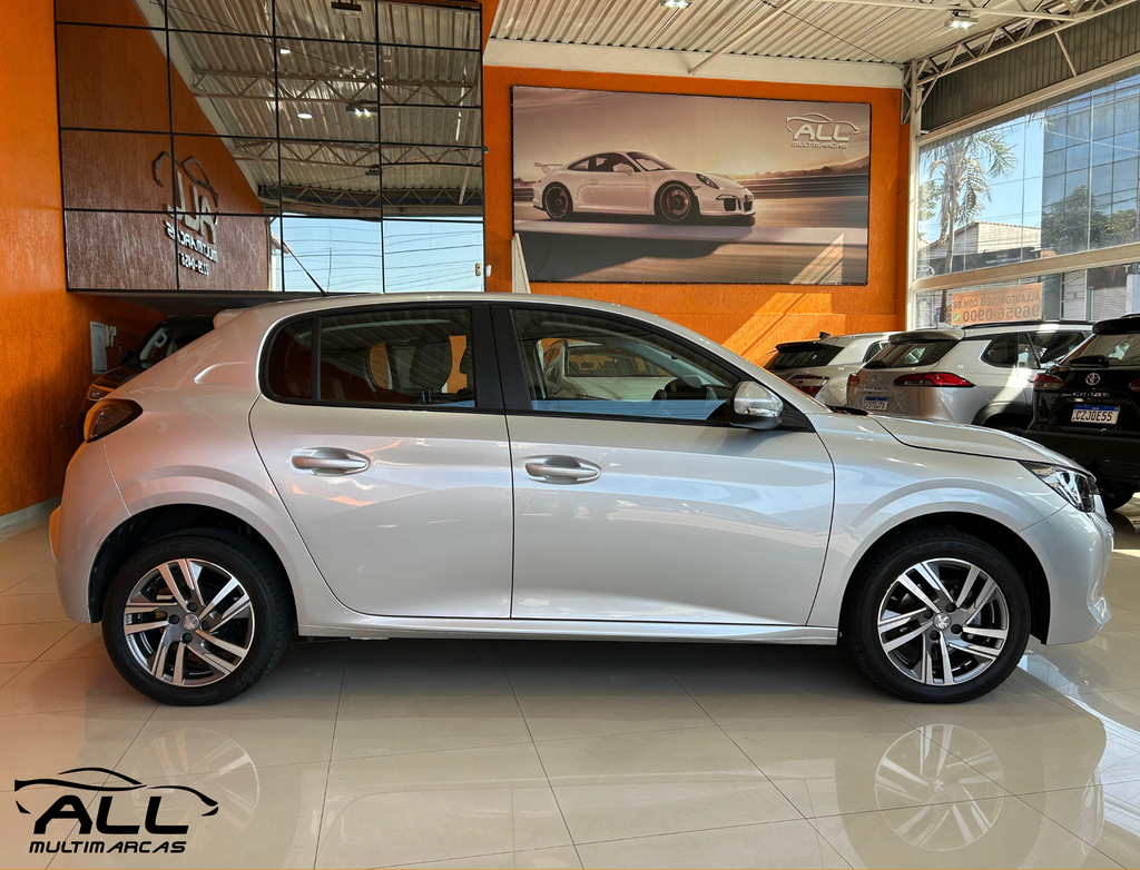 Peugeot 208 Prata