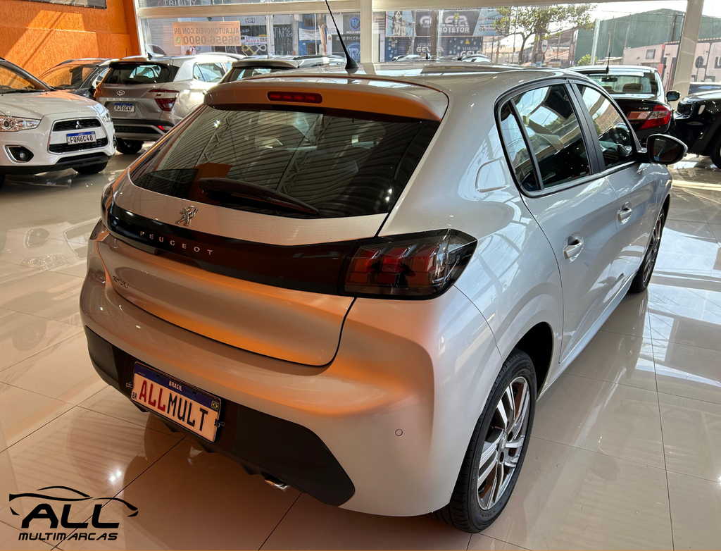 Peugeot 208 Prata
