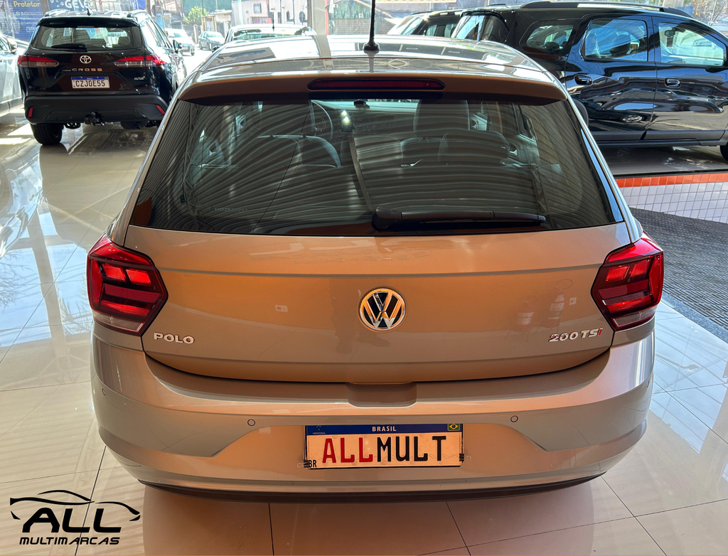 Volkswagen Polo Hatch Prata