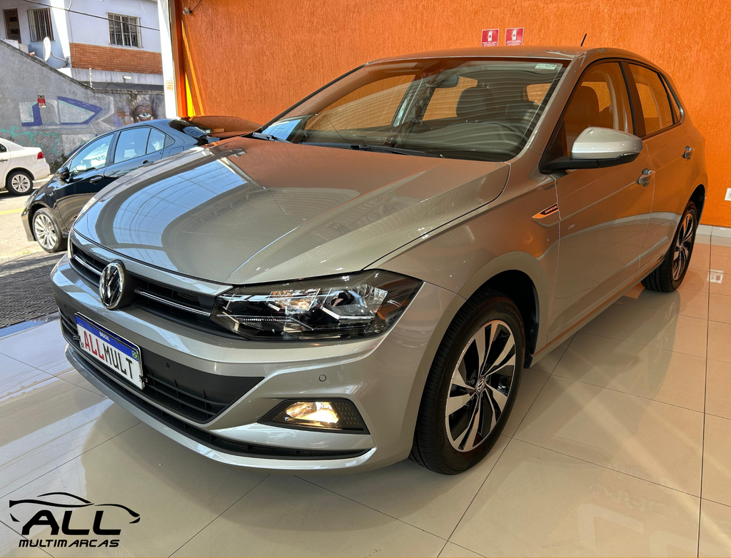 Volkswagen Polo Hatch Prata